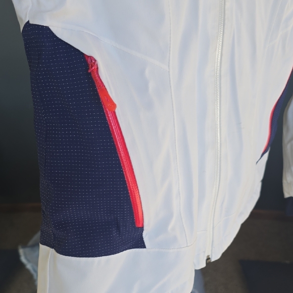 Salomon Brillant Damen Detachable Hooded Ski Jacket Sz S - Picture 4 of 10